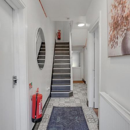 Comfy Double En-Suite Room In Barking Barking  Luaran gambar
